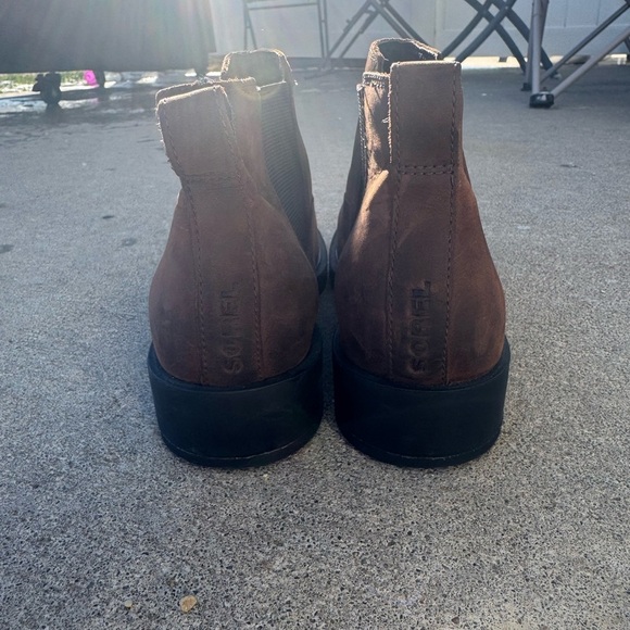 Sorel Emelie II Chelsea Ankle Boots - Picture 5 of 11
